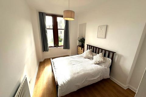 2 bedroom flat for sale, Dumbarton Road, Scotstoun, Glasgow, G14