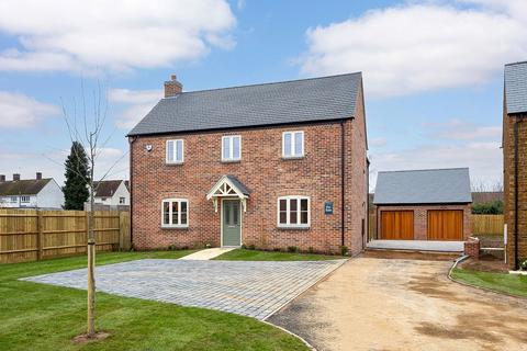 4 bedroom detached house for sale, Homefield, Little Houghton, Northamptonshire, NN7