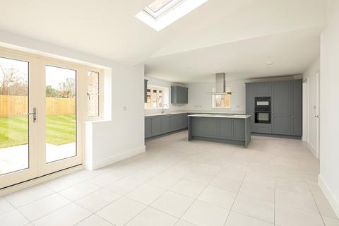 4 bedroom detached house for sale, Homefield, Little Houghton, Northamptonshire, NN7