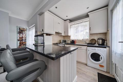 2 bedroom semi-detached house for sale, Windsor,  Berkshire,  SL4