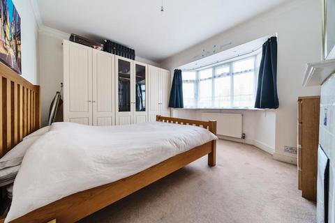 2 bedroom semi-detached house for sale, Windsor,  Berkshire,  SL4