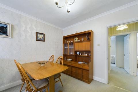 2 bedroom apartment for sale, Larch Close, Chichester