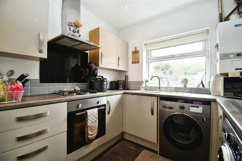 2 bedroom terraced house for sale, Cawood Avenue, Field Street, Hull