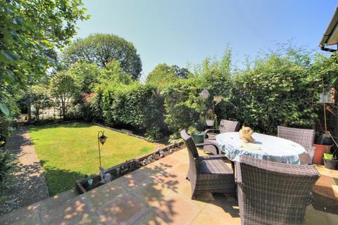 117 Arlington Road, London, N14 5BA