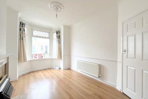 3 bedroom terraced house to rent, Bosham Road, Portsmouth PO2