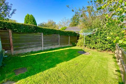 2 bedroom end of terrace house for sale, Black Road, Macclesfield