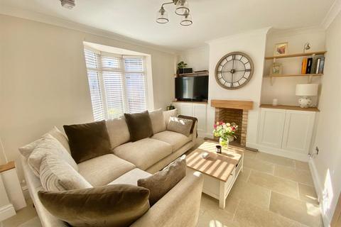 2 bedroom end of terrace house for sale, Black Road, Macclesfield