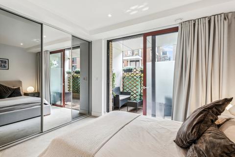 3 bedroom apartment for sale, Knaresborough Drive, London, SW18