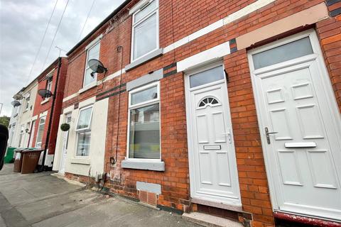 2 bedroom terraced house to rent, Lichfield Road, Nottingham NG2