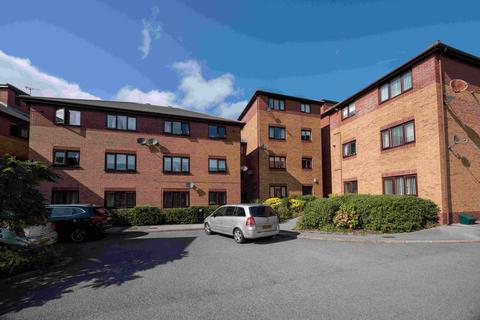 2 bedroom flat for sale, Efail, Mold CH7