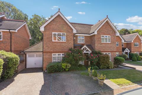 5 bedroom detached house for sale, Wood End, Croxley Green, Rickmansworth, WD3