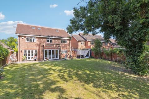 5 bedroom detached house for sale, Wood End, Croxley Green, Rickmansworth, WD3