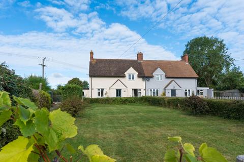 3 bedroom semi-detached house for sale, Thame Road, Bicester OX25