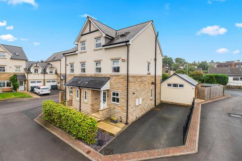 3 bedroom house for sale, Bill Bowes Court, Menston LS29