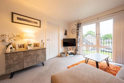 2 bedroom apartment for sale, Earnbank, Bridge Of Earn, Perth