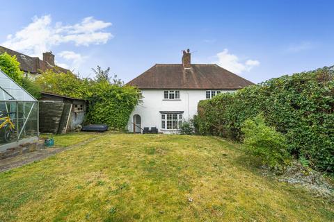 17 Bannisters Road, Guildford, GU2 7RA