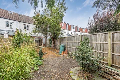 3 bedroom terraced house for sale, Shrewsbury Avenue, East Sheen, SW14