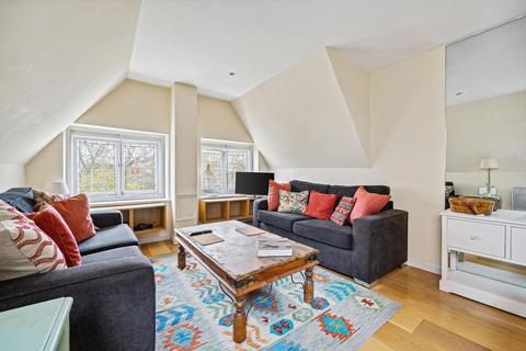 2 bedroom apartment for sale, Collingham Gardens, London SW5