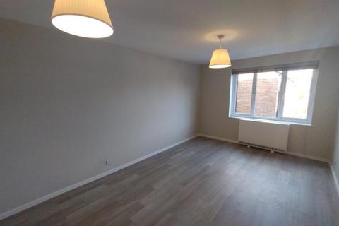 2 bedroom apartment to rent, Rose Street,  Wokingham,  RG40