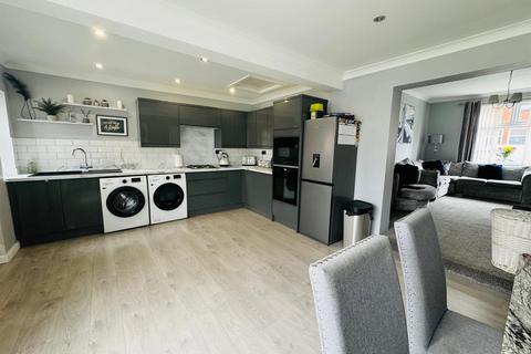 2 bedroom house for sale, Brooklyn Terrace, Seaham SR7