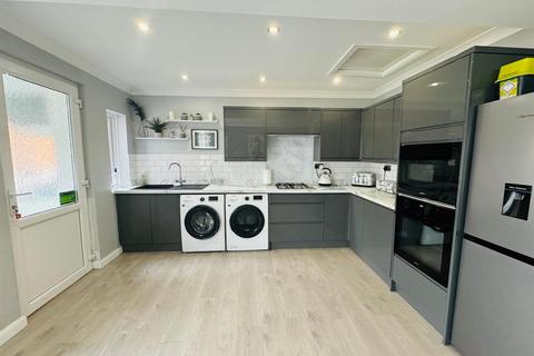 9 Brooklyn Terrace, Murton, Seaham, SR7 9NR