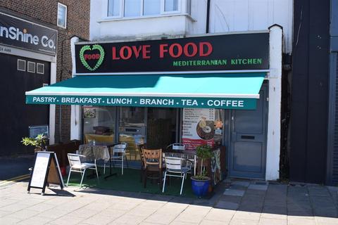 Shop to rent, Old Church Road, Chingford, London