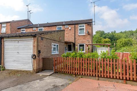 8 Batheaston Close, Birmingham, B38 9UL