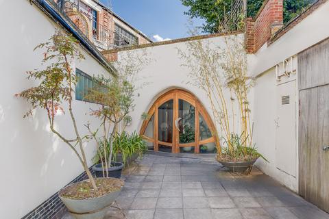 6 bedroom house for sale, Liverpool Road, Islington, London N1