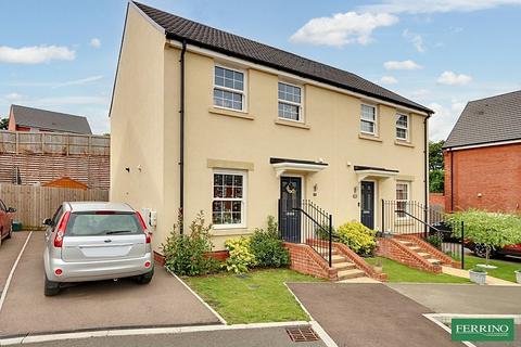 3 bedroom semi-detached house for sale, Highbrook Way, Lydney. GL15 4BY