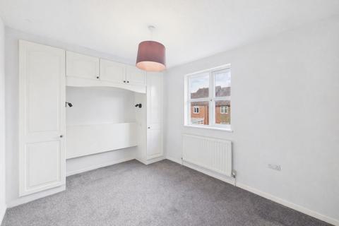2 bedroom terraced house to rent, Frobisher Mews, Churchdown