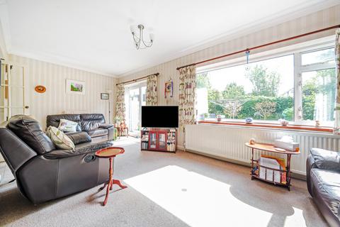 3 bedroom bungalow for sale, Evelyn Avenue, Ruislip, Middlesex