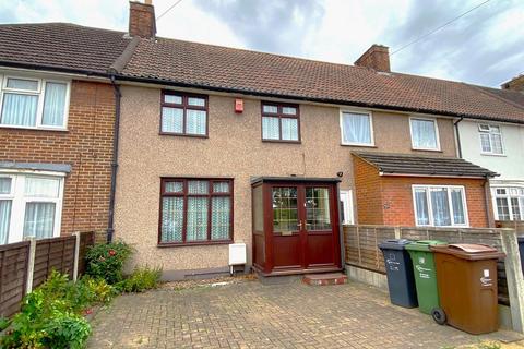 3 bedroom terraced house for sale, Wren Road, Dagenham