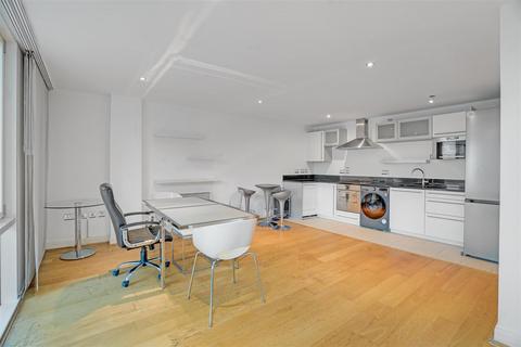 2 bedroom apartment for sale, Winchester Road, London