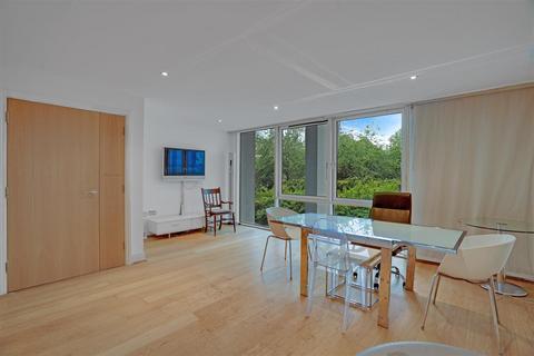 2 bedroom apartment for sale, Winchester Road, London