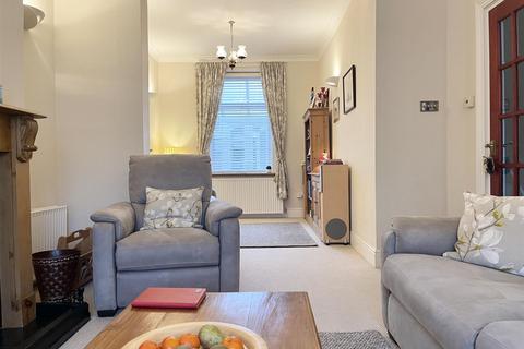 11 Alexandra Road, Lowestoft, NR32 1PH