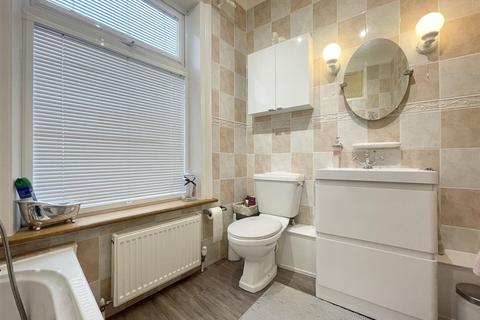 11 Alexandra Road, Lowestoft, NR32 1PH