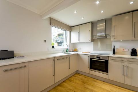 2 bedroom flat for sale, Greenfell Mansions, Greenwich, London, SE8