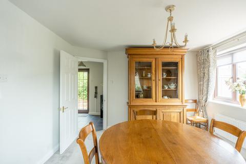 4 Sandpits Lane, Hawkesbury Upton, Badminton, GL9 1BD