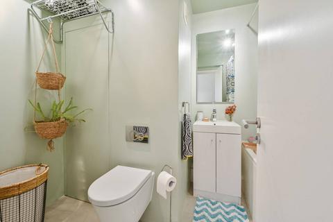 Flat 18, Cuff Point Columbia Road, London, E2 7PP
