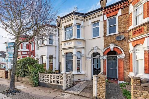 4 bedroom house to rent, Glenburnie Road, Tooting Broadway, London, SW17