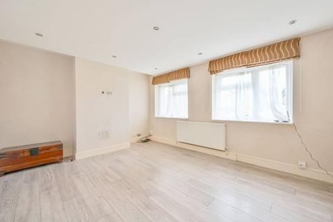 2 bedroom flat to rent, Rosemont Road, Acton, London, W3