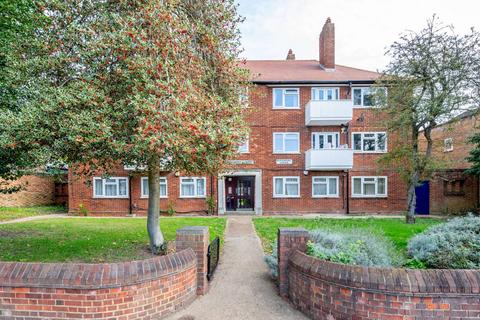 2 bedroom flat to rent, Rosemont Road, Acton, London, W3