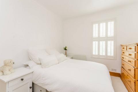 49 Nelson Road, London, SW19 1HS