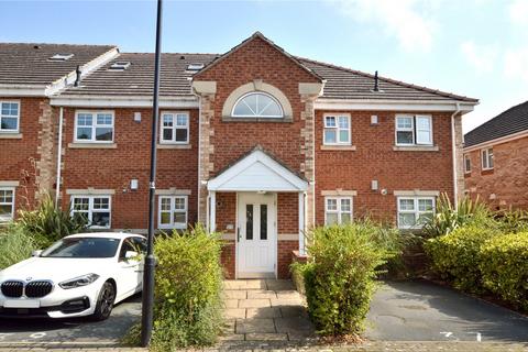 2 bedroom apartment for sale, Sycamore Chase, Pudsey, Leeds, West Yorkshire