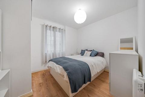 1 bedroom flat for sale, Victoria Road, Acton