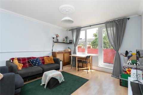 2 bedroom apartment for sale, Houghton Close, London, E8