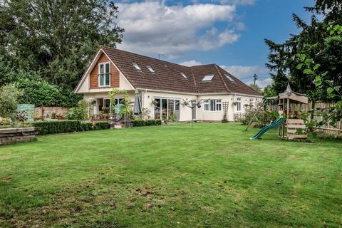 8 bedroom detached bungalow for sale, Paulton Road, Hallatrow, Bristol