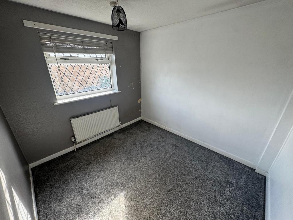 Warrington bed 1.jpg