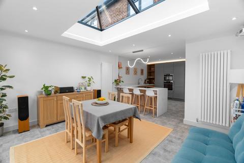 12 Lovell Road, Cambridge, CB4 2QR