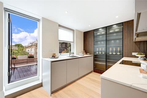 Flat 4, 21 Redcliffe Square, London, SW10 9JX